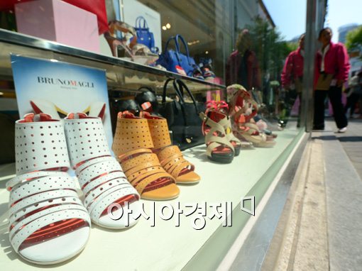 [포토]봄의 한가운데서 여름을 만나다 