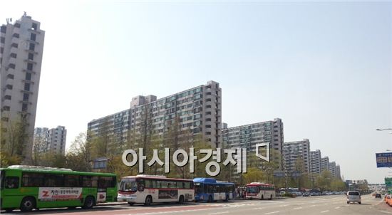 서울 송파구 잠실동 잠실주공5단지 아파트 전경