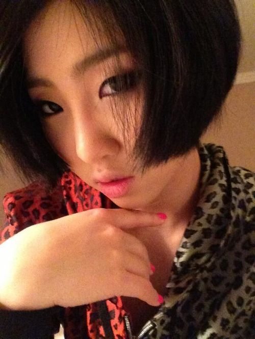 공민지, 스모키 메이크업 완벽 소화…"살 빠졌네"