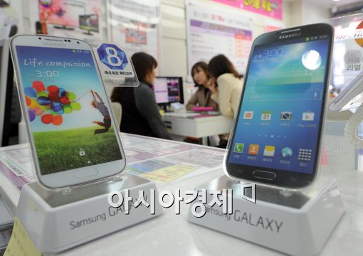 삼성, 3분기 스마트폰 8840만대 팔아 1위…애플의 2.6배