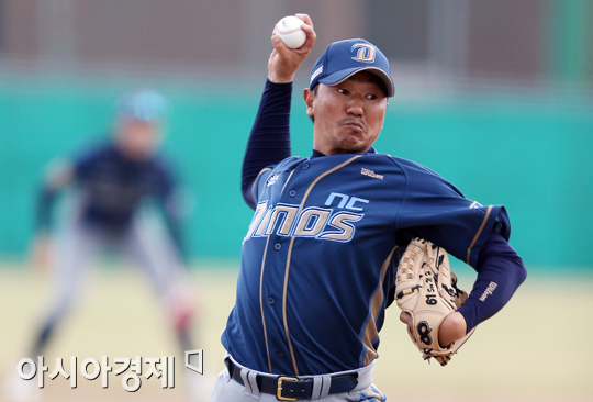 [포토] 퓨쳐스리그 출전한 손민한