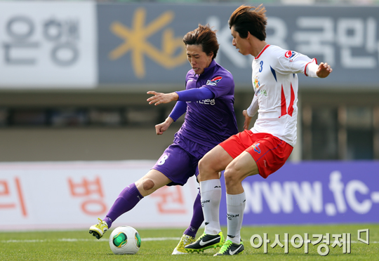 [포토] 박성진 '한 번 접고~'