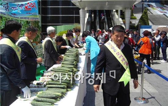 구례 오이, 맛과 품질로 수도권 소비자 입맛 사로잡는다