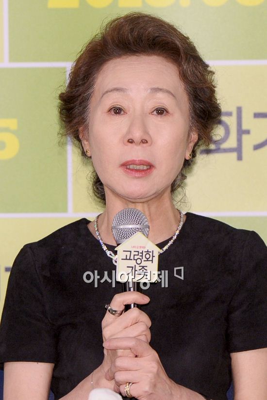 윤여정, "연기 잘하는 후배가 제일 예뻐"