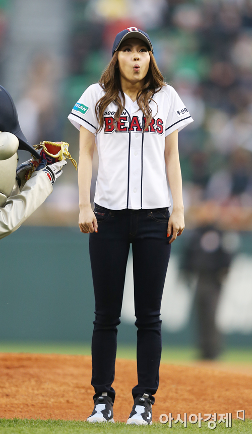 [포토] 긴장한 페이 '크게 한숨 들이쉬고'