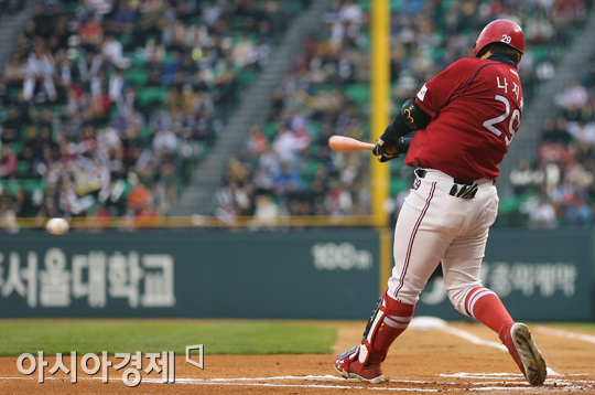 [포토] 나지완 '기분좋게 2타점으로 시작합니다'