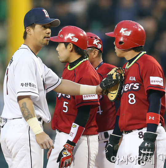 [포토] 오재원 '이러면 혹시 아웃?'