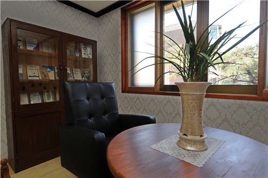 [서울스토리]남현동 '미당 집'..시인에게 드리운 자취와 그늘