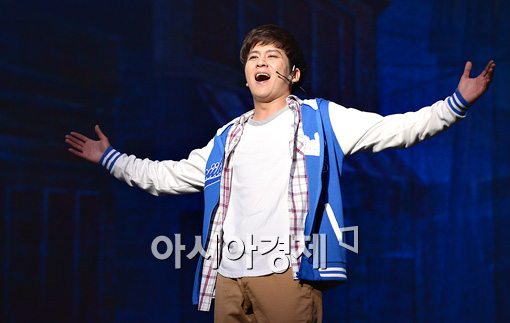 [포토]홍경민 '나의 품으로 와요'