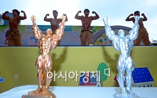 [포토]제2회 최강 몸짱 소방관 선발대회 개최 