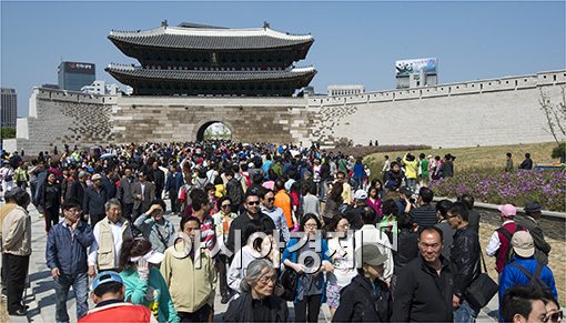 [포토]시민들 몰리는 숭례문