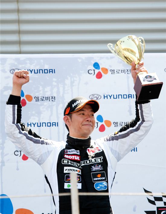 "이재우·김진표 떴다" 쉐보레 레이싱팀 1라운드 준우승
