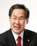 [순간포착 이사람]우윤근, 모든 민사에 집단소송제 적용 추진 