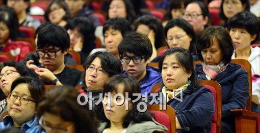 [포토]진지함 속에서~