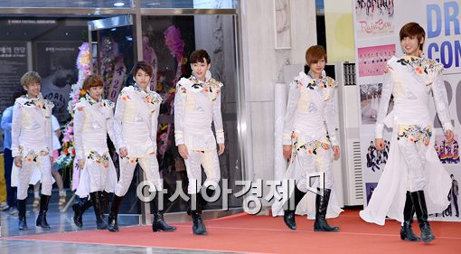 [포토]보이프렌드 '걸어다니는 귀공자'