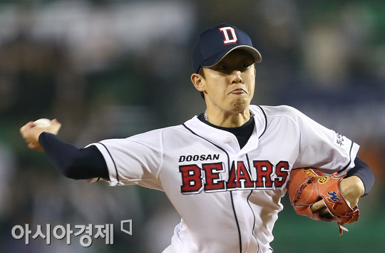 [포토] 경기 마무리 나선 오현택