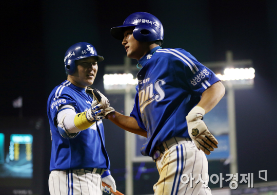 [포토] 최형우 '상수 어서와~'