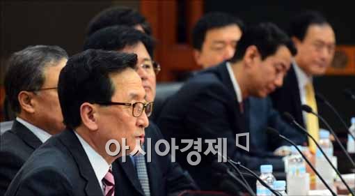 [포토]최수현 금감원장, 금융투자회 CEO와 간담회 참석