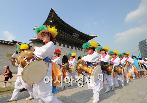 [포토]도심 속 신나는 풍물놀이 한 판 