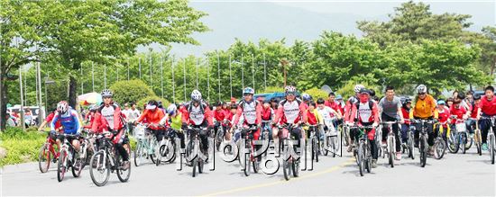 [포토]구례군 2013 군민 건강 자전거타기 행사 개최