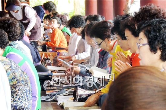 [포토]부처님 오신날 '불심(佛心)'