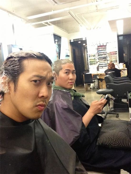 하하 염색 인증샷, "훨씬 잘 어울려!" 눈길 