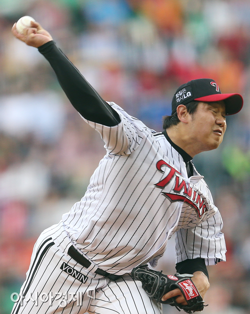 [포토] 류제국 '힘차게'