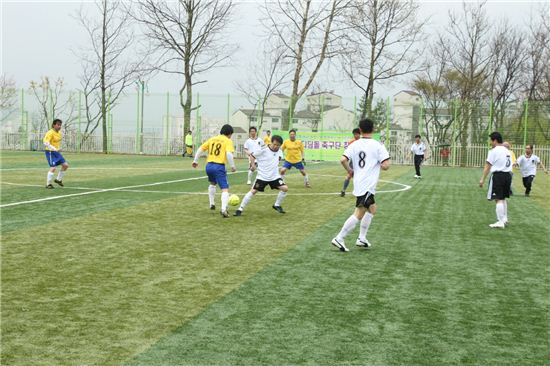 구로 디딤돌 축구단 경기 모습 