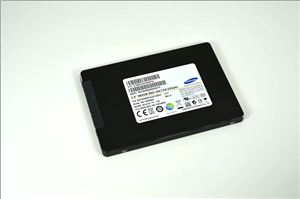 ▲삼성전자의 960GB(기가바이트) SM843T SSD