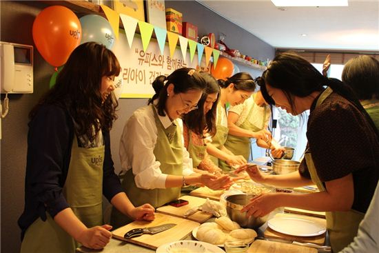 유아용품업계. 엄마들이 함께하는 마케팅 봇물