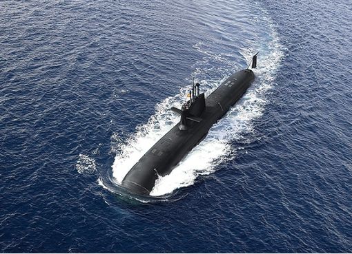 스페인 S-80잠수함 무거워서 부상하지 못하자 결국 미국에 손벌려