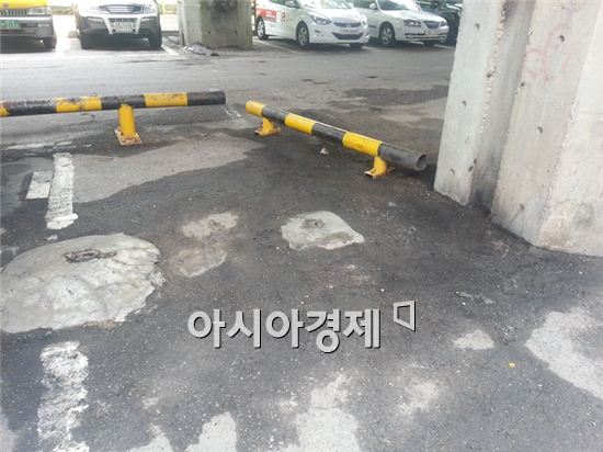 [포토] 손호영 자살시도 현장 '처참한 흔적'