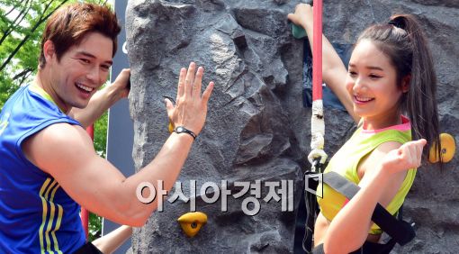 [포토]'볼더링 대회 함께해요~'