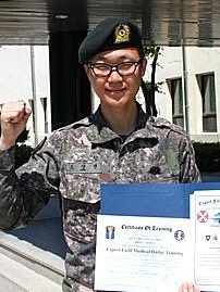 한국군 최초, 미군 의무휘장 획득한 장병