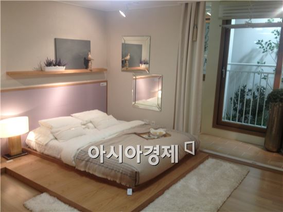 84㎡B형 침실. 발코니에서 빨래와 건조를 동시에 할 수 있다.