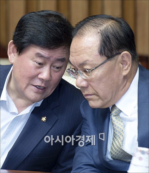 [포토]심각한 새누리당 지도부