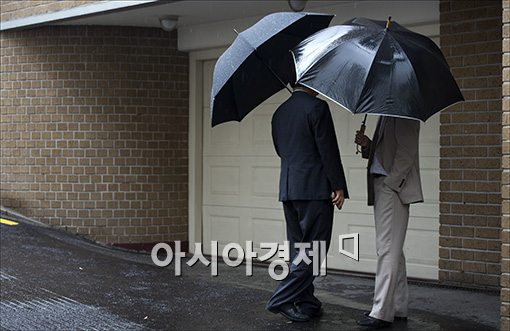 [포토]검찰, CJ 이재현 회장 자택 압수수색