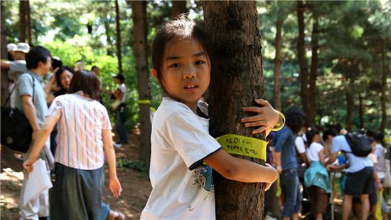 강석필 감독 "공동육아 별천지 성미산마을의 삶 이야기하고 싶었다."