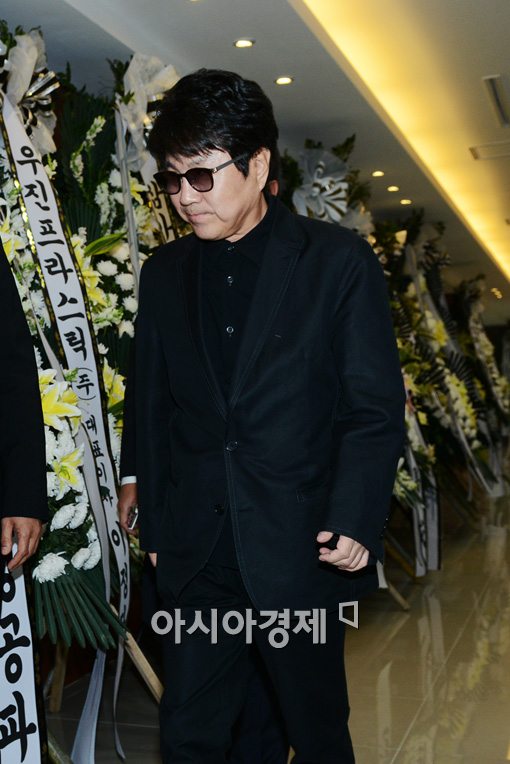 [포토]故 이종환 빈소 찾은 조용필