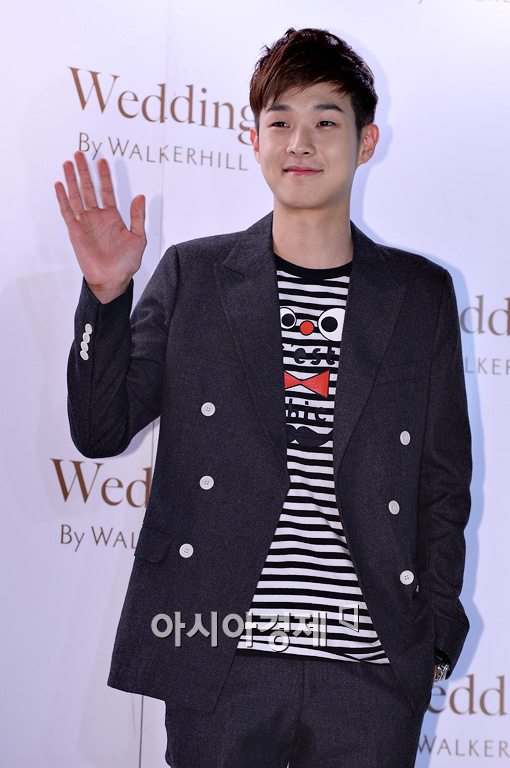 [포토]최우식 "(정)석원이형 행복하세요"