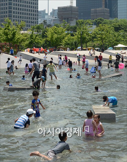 [포토]'더울때는 물놀이가 최고!'