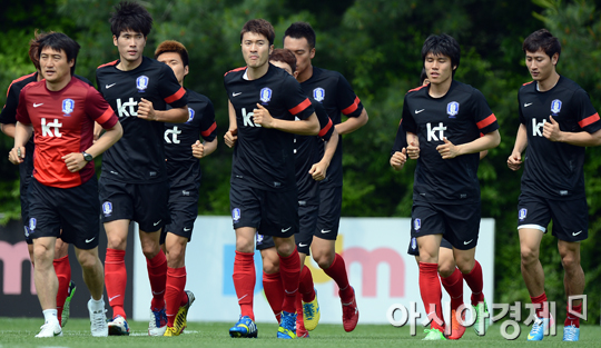 한국 축구, 6월 FIFA 랭킹 40위…두 계단 상승 