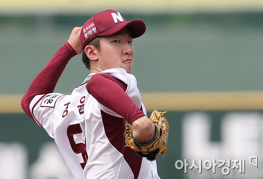 [포토] 강윤구 '홈에서 꼭 승리를 맛보고 싶어'