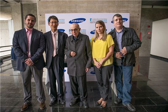 삼성전자, 베네수엘라에 노트북 100대 기부