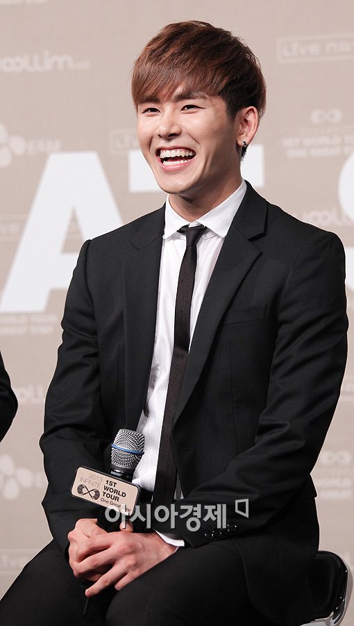 [포토]인피니트 호야 '호탕한 웃음'