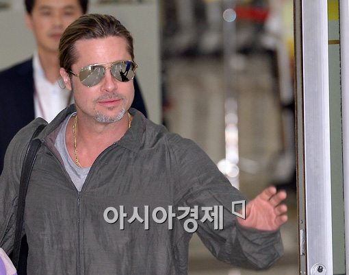 [포토]브래드 피트, 선글라스 써도 가릴 수 없는 카리스마!