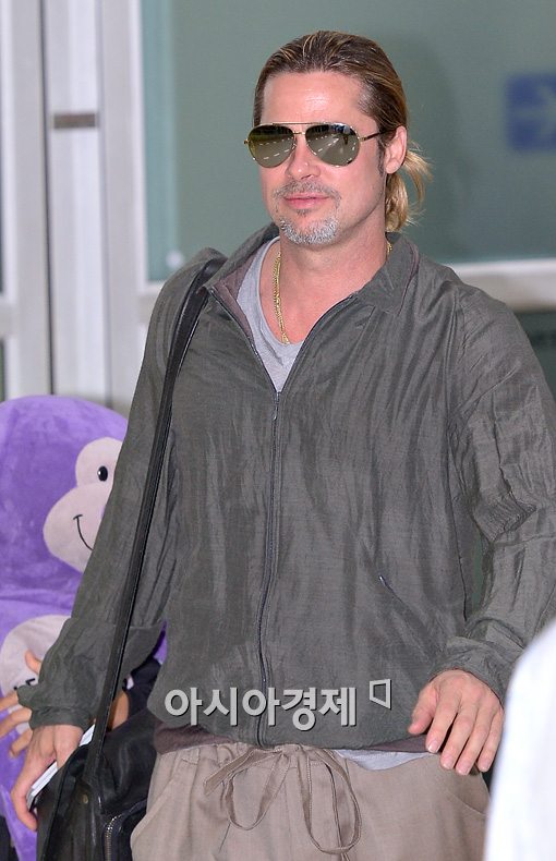 [포토]브래드 피트, 내추럴한 '공항패션'