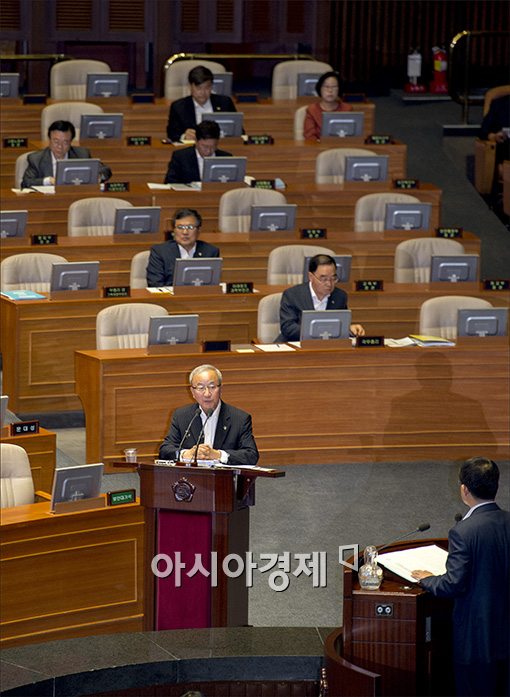 [포토]"일본경제 따라가지 않을것"