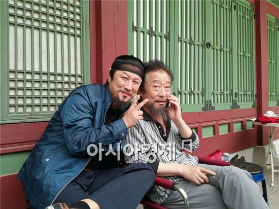'천명' 김정균 "김유빈 바라만 봐도 흐뭇..각별히 대해"(인터뷰)