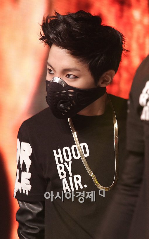 [포토]방탄소년단 제이홉 '카리스마 눈빛'